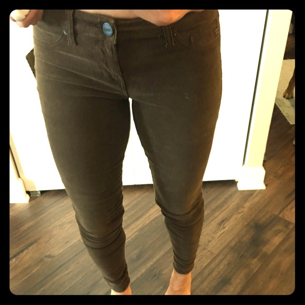 Dear john brown corduroy stretchy jeans